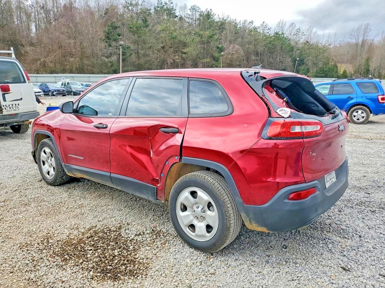 2015 JEEP CHEROKEE SPORT photo 2