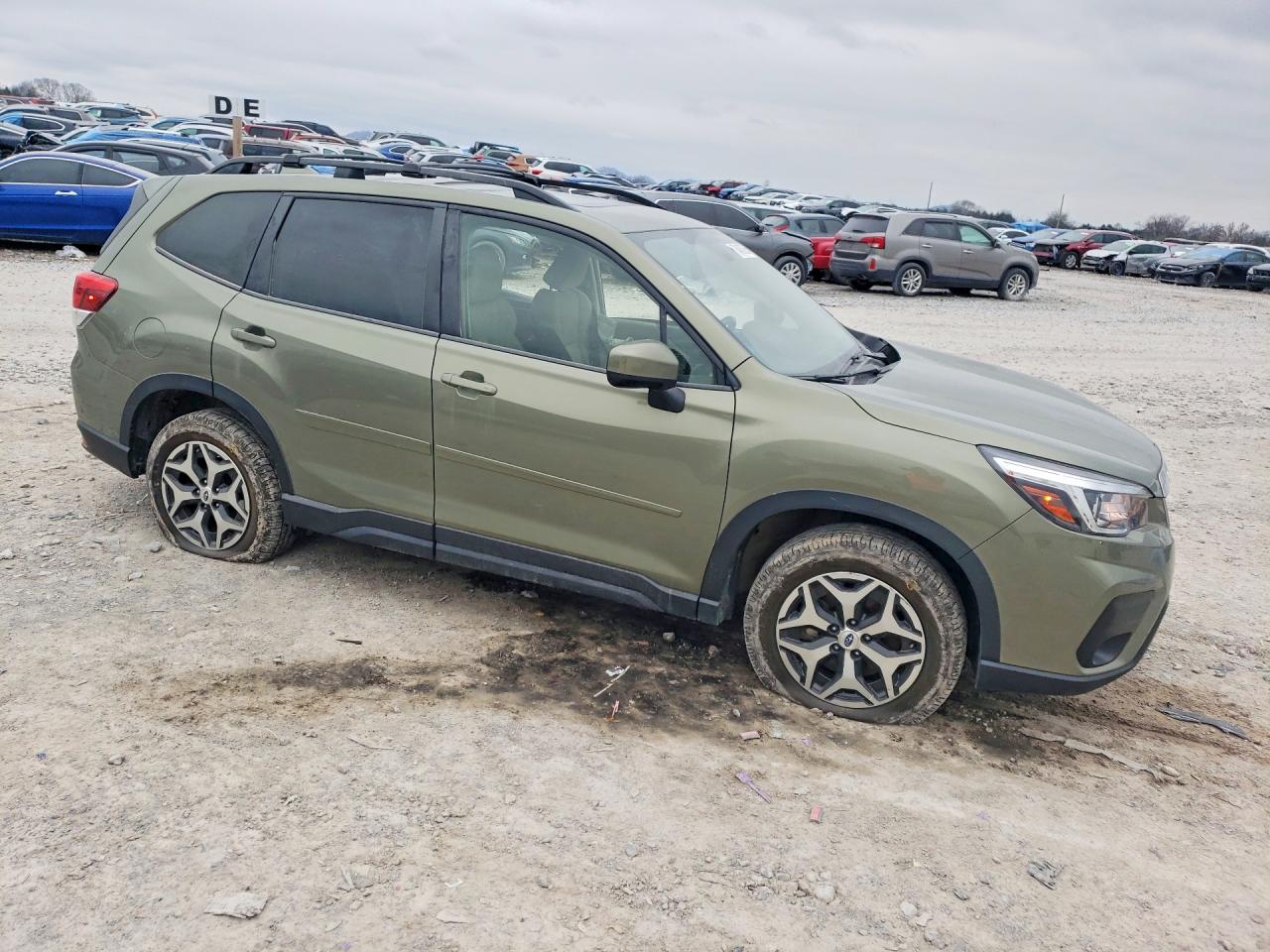 2020 SUBARU FORESTER PREMIUM photo 7