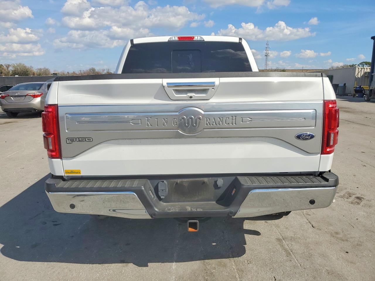 2015 FORD F150 SUPERCREW photo 16