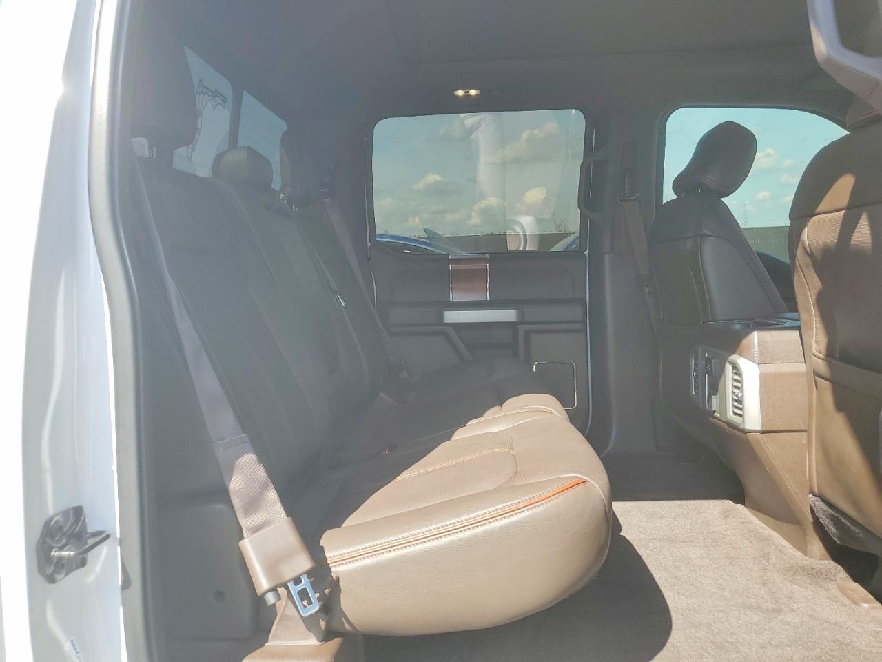 2015 FORD F150 SUPERCREW photo 28