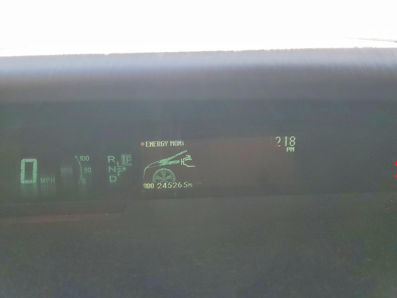 2011 TOYOTA PRIUS photo 17