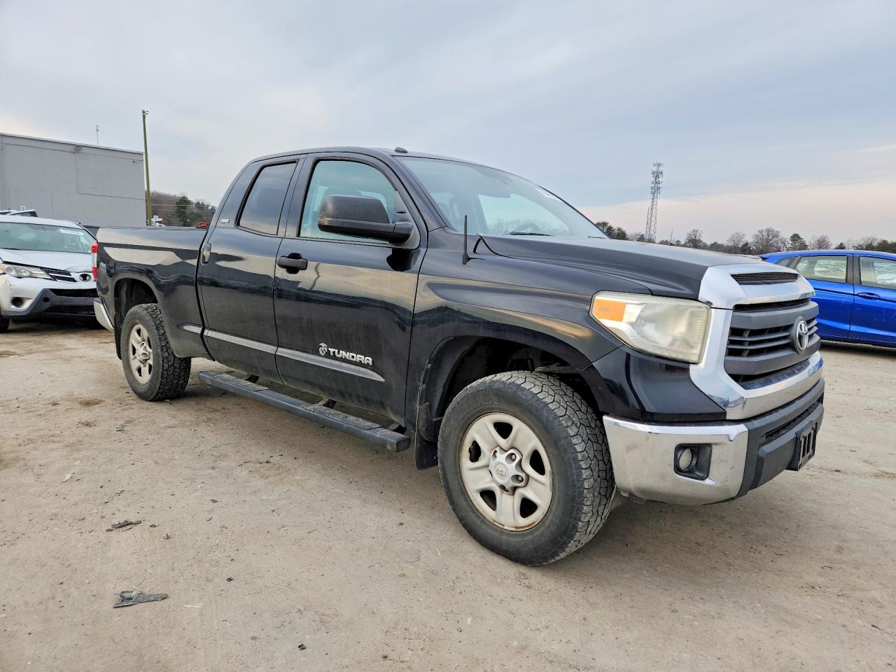 2014 TOYOTA TUNDRA DOUBLE CAB SR photo 10