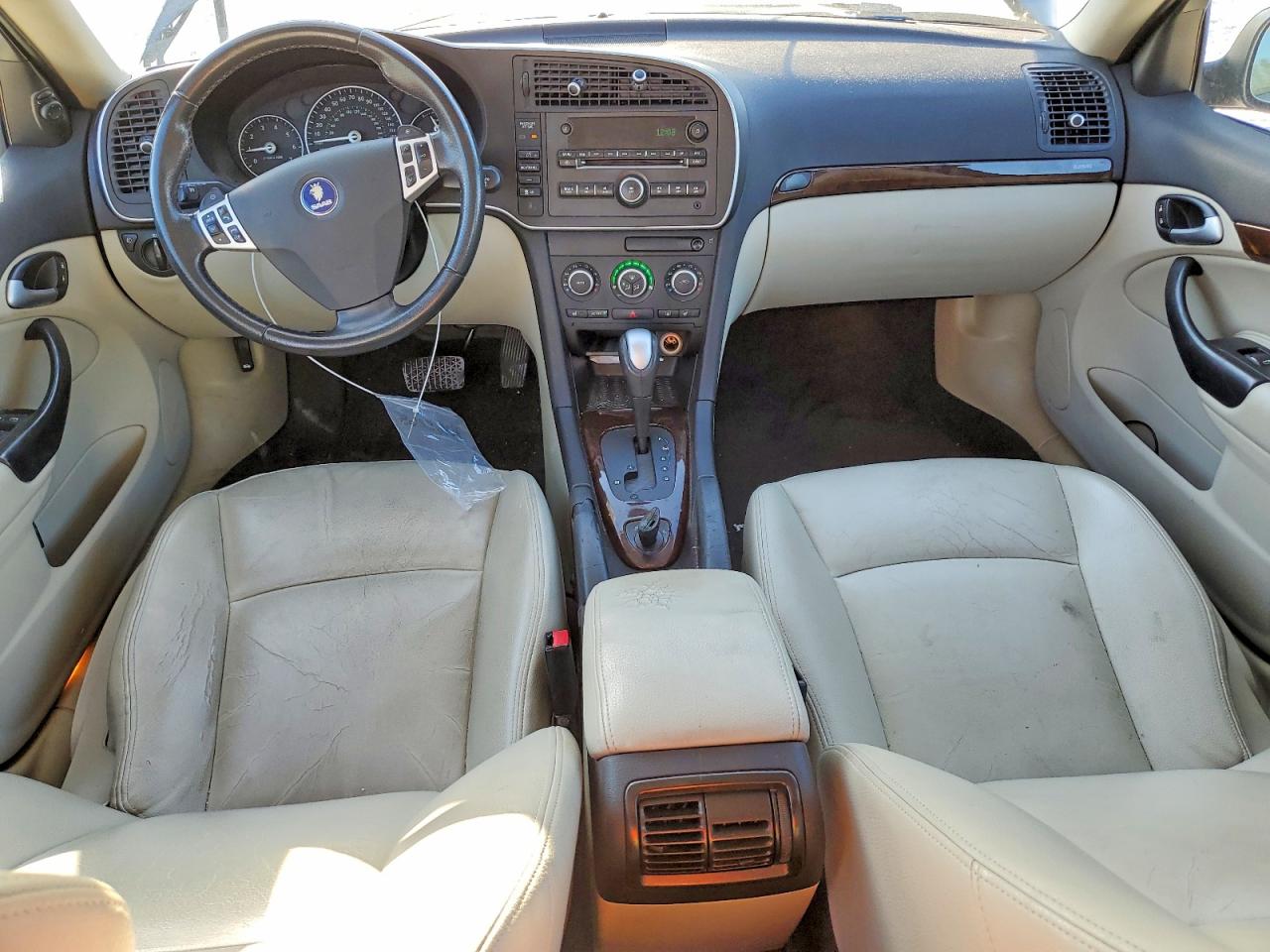 2011 SAAB 9-3 2.0T photo 15