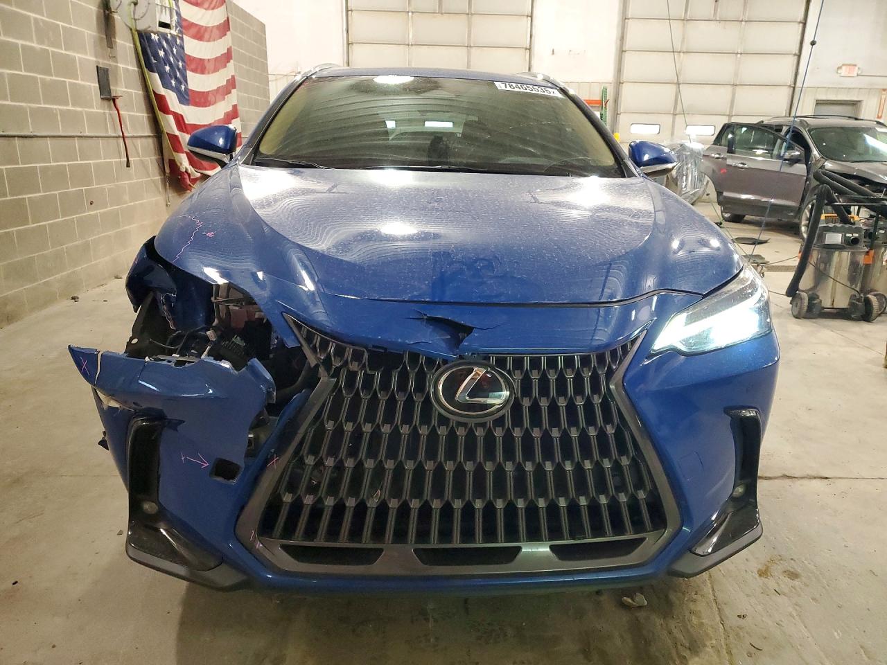2024 LEXUS NX photo 5