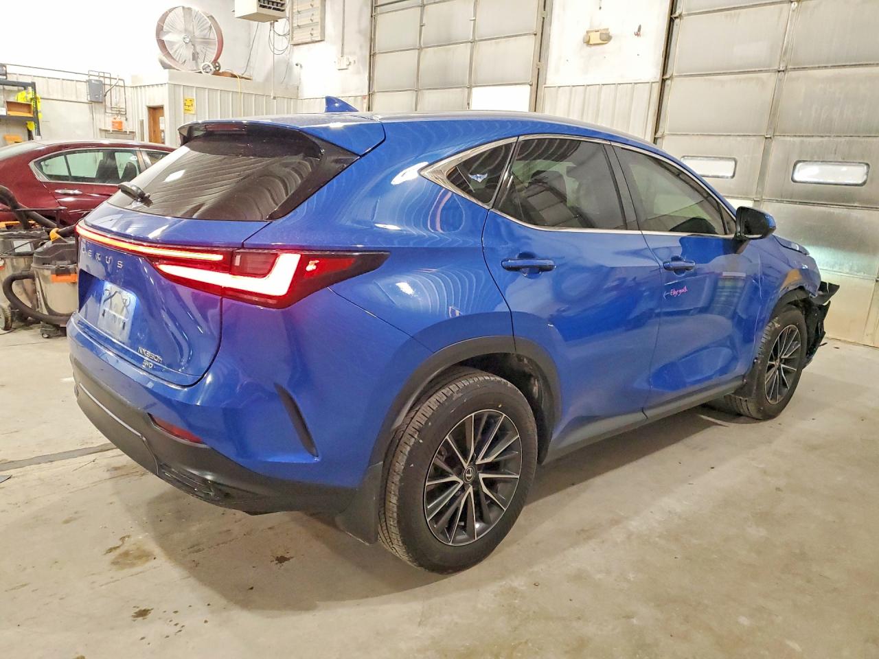 2024 LEXUS NX photo 3