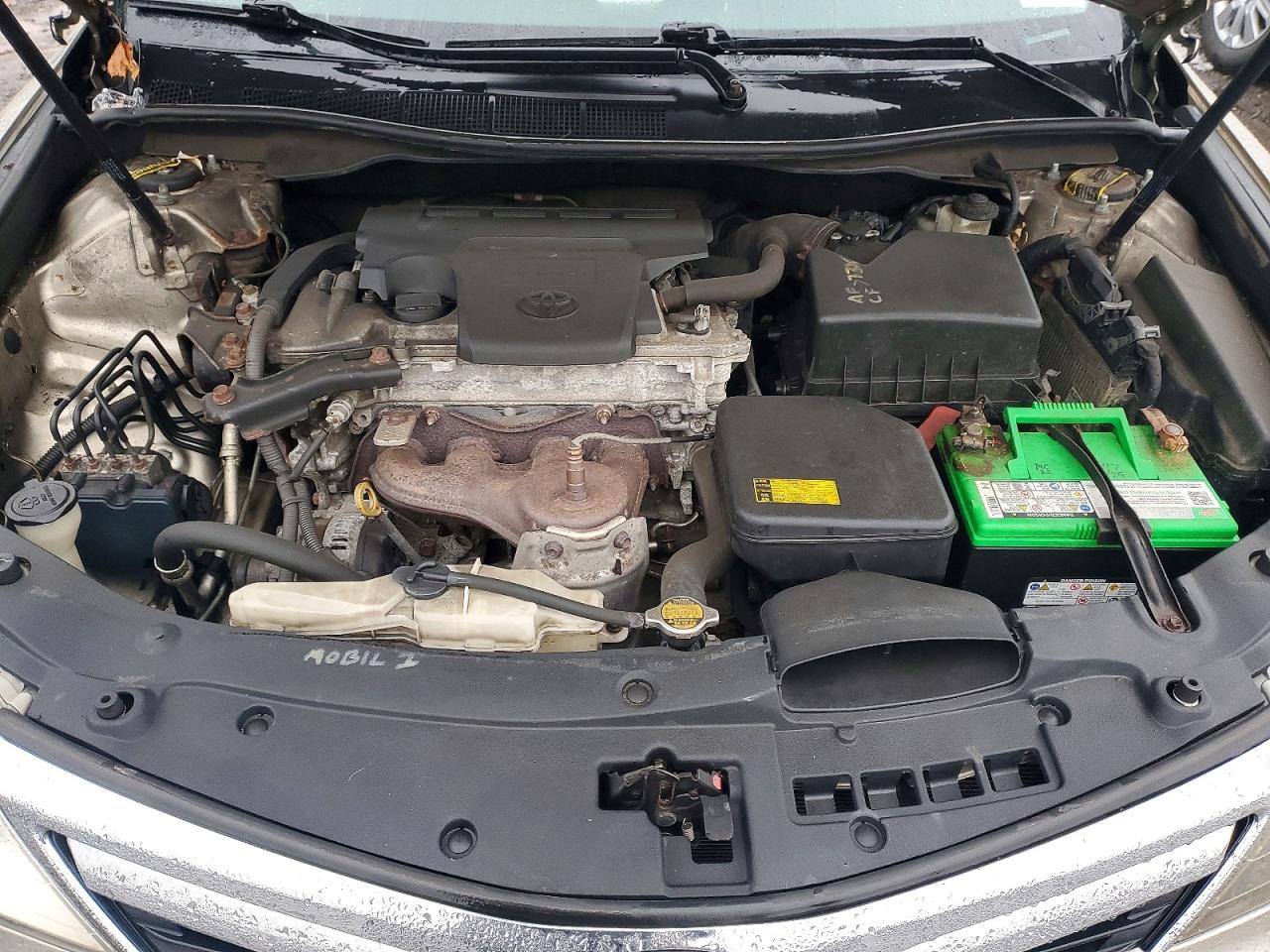 2014 TOYOTA CAMRY L photo 21