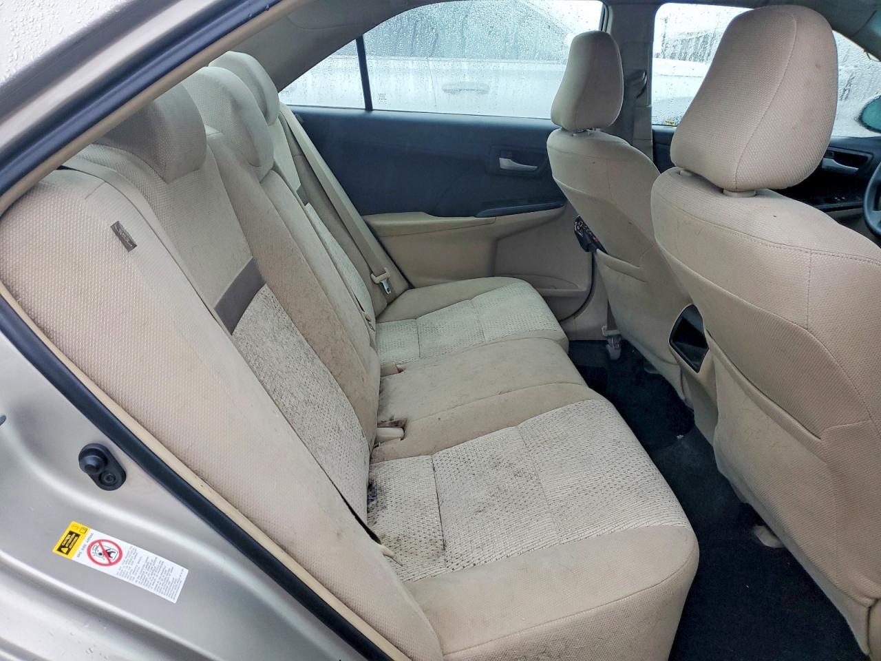 2014 TOYOTA CAMRY L photo 19