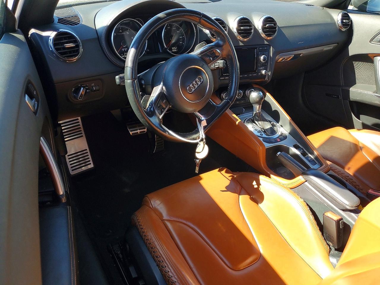 2015 AUDI TT photo 8