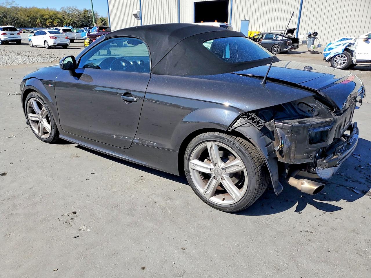 2015 AUDI TT photo 2