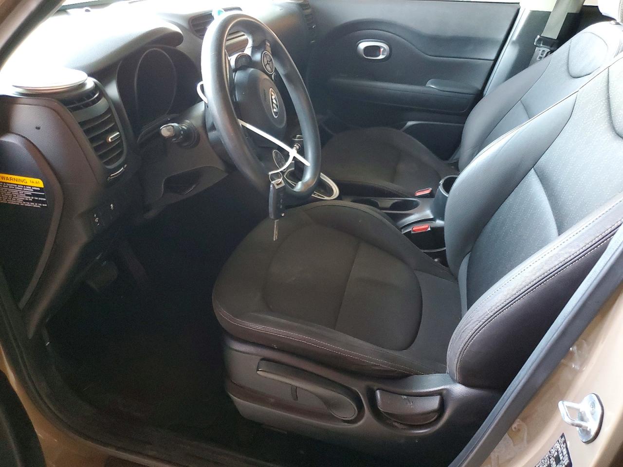 2016 KIA SOUL BASE photo 7
