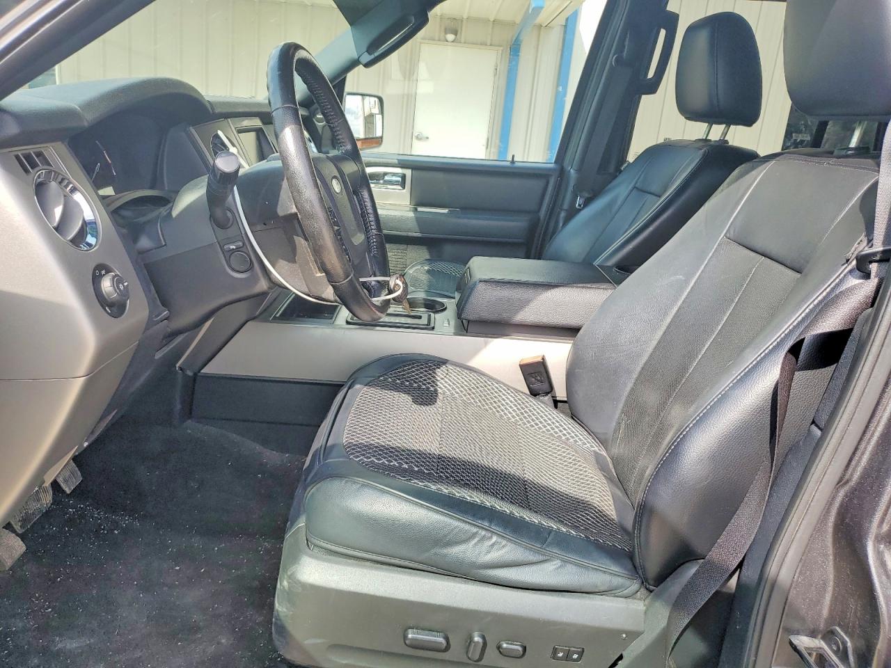2015 FORD EXPEDITION EL XLT photo 7