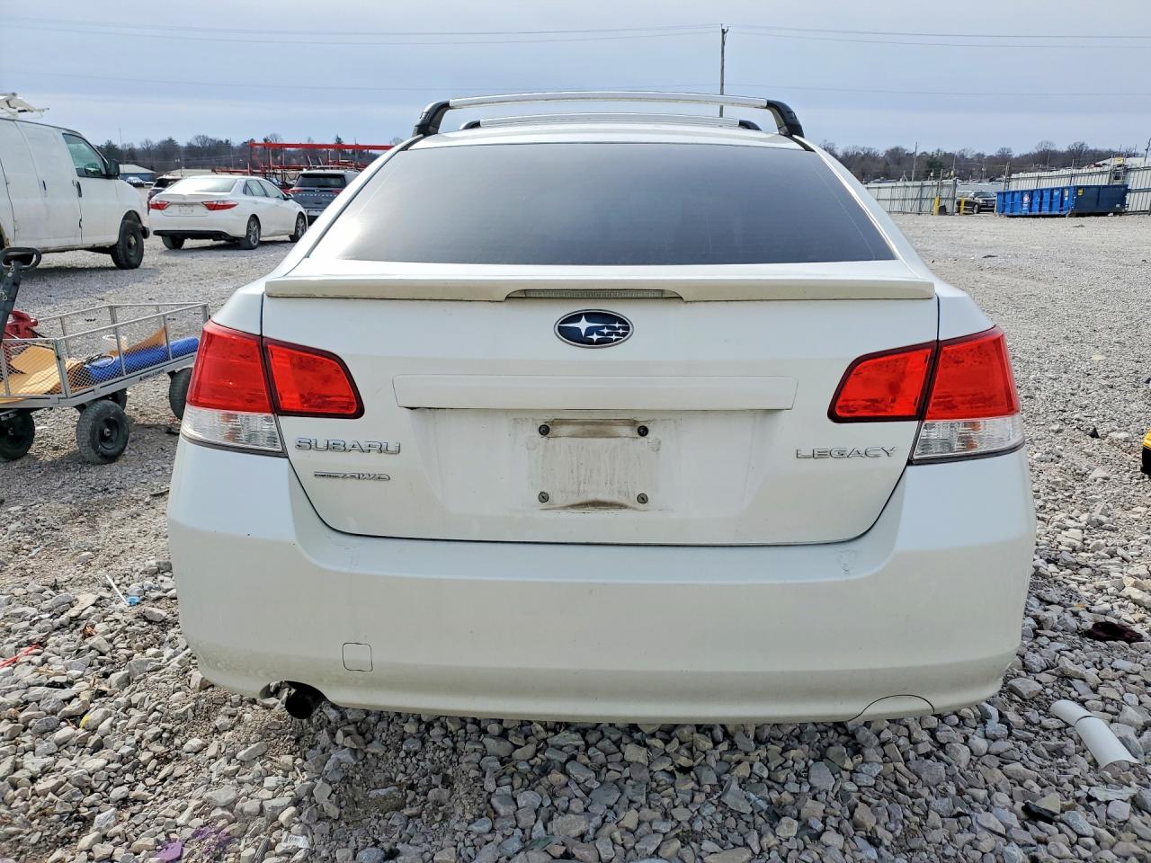 2011 SUBARU LEGACY 2.5I photo 6