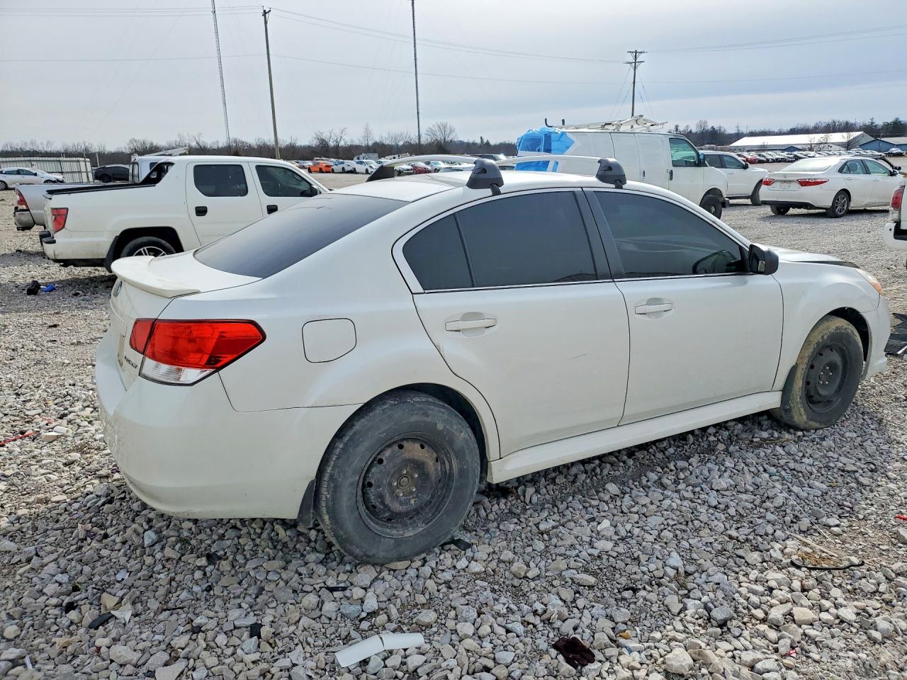 2011 SUBARU LEGACY 2.5I photo 3