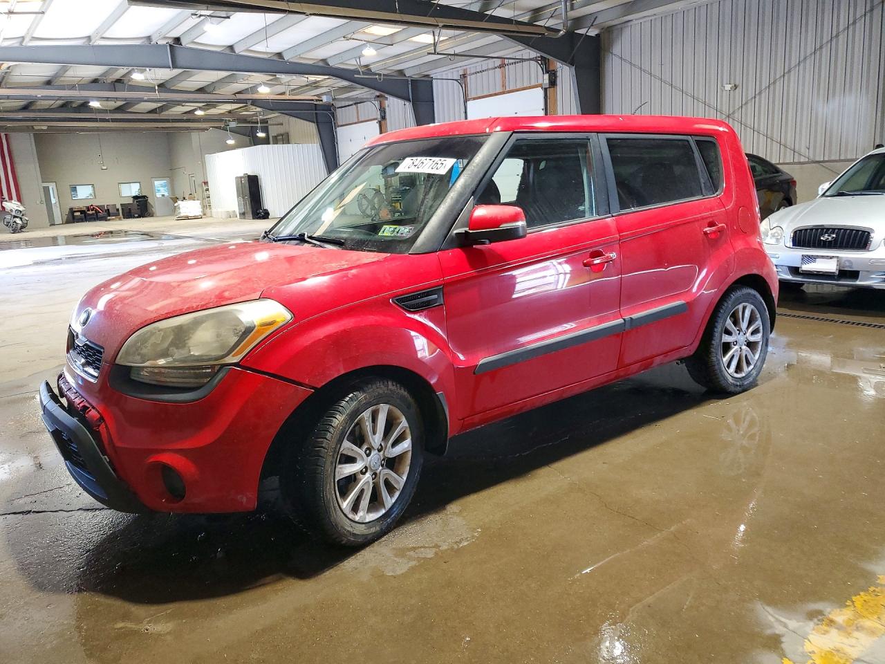 2013 KIA SOUL + photo 2