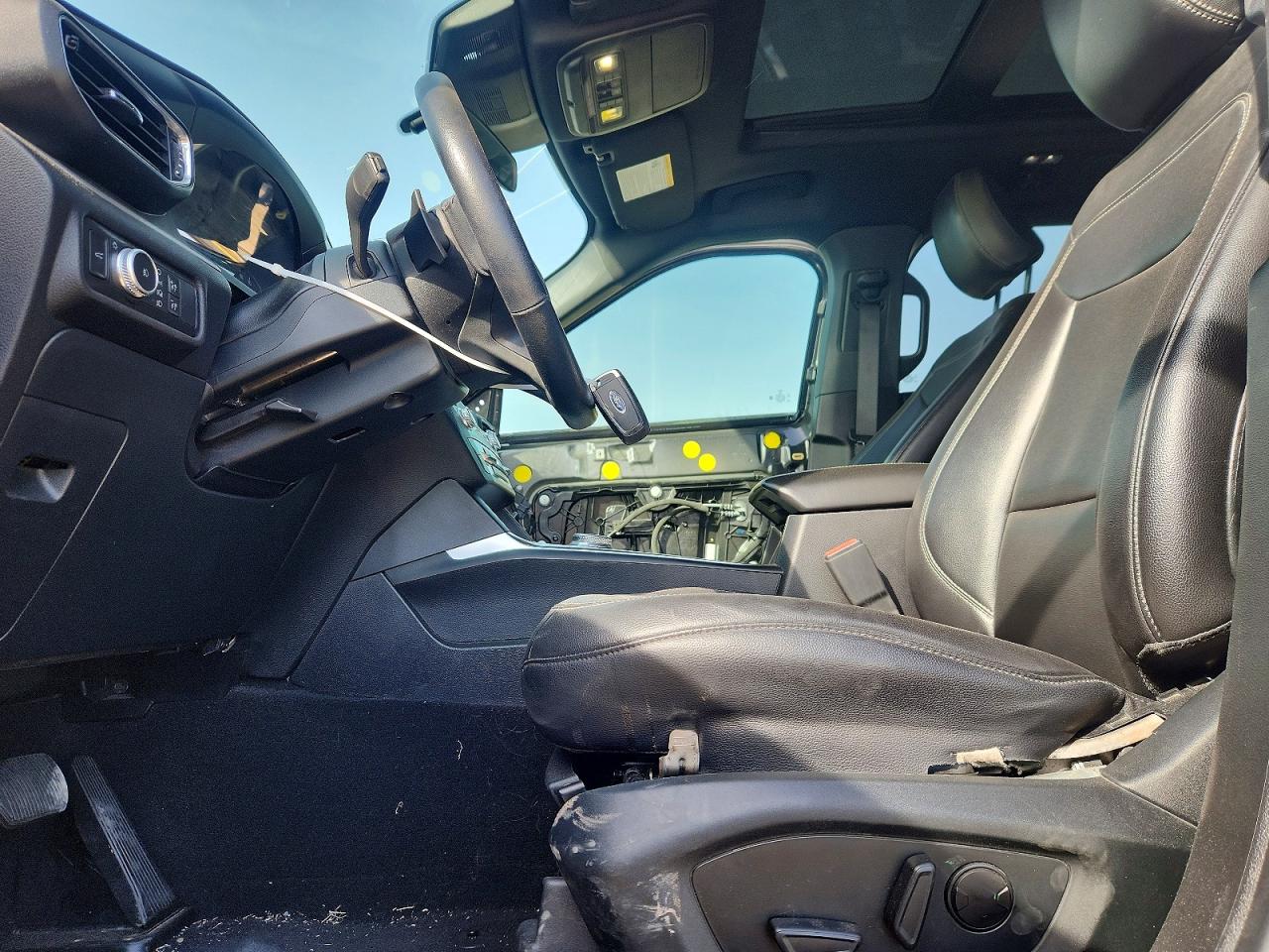 2020 FORD EXPLORER XLT photo 19