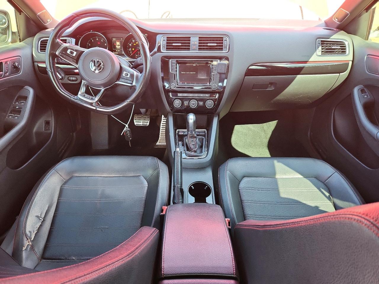 2017 VOLKSWAGEN JETTA GLI photo 15