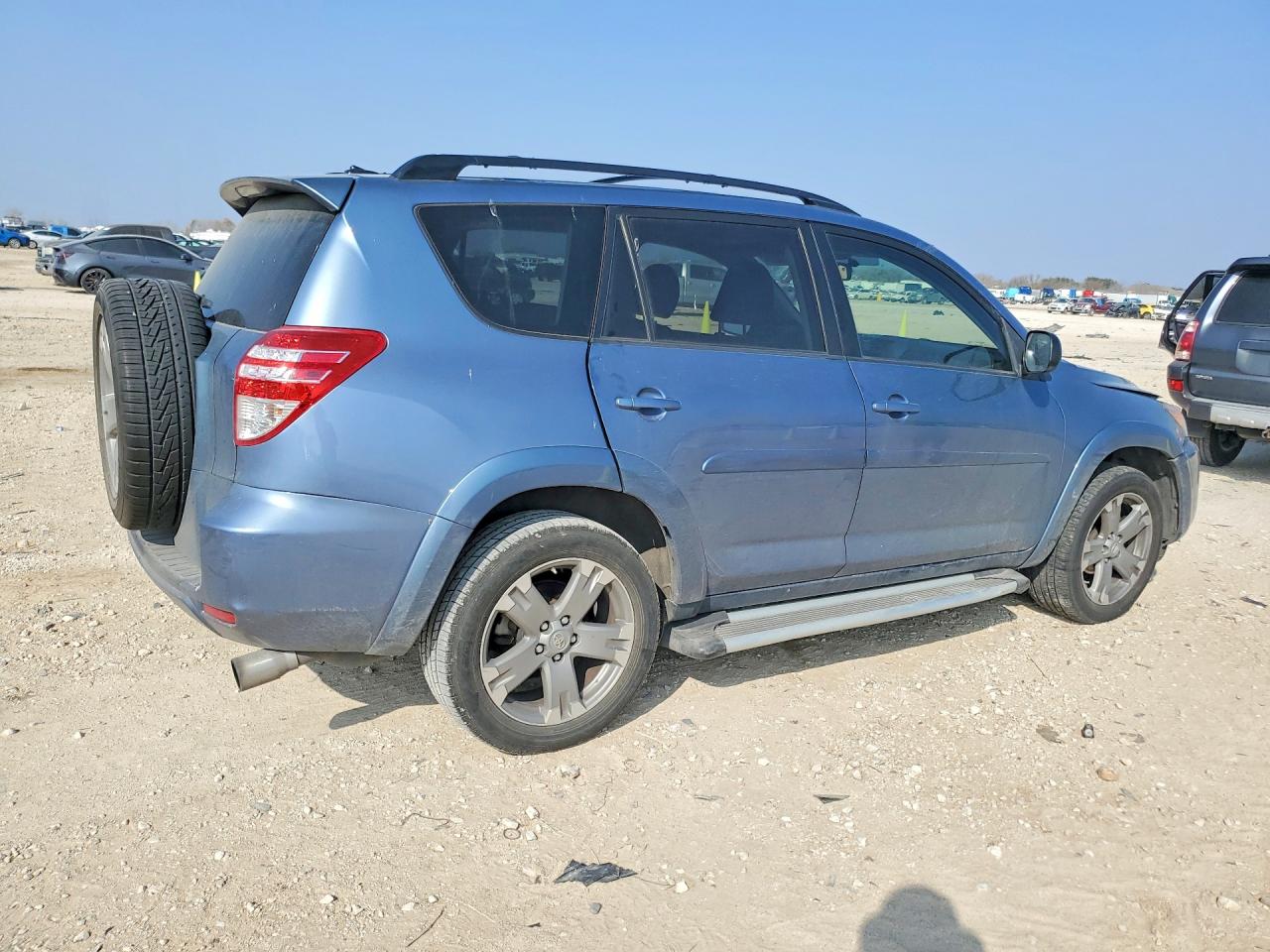 2010 TOYOTA RAV4 SPORT photo 3