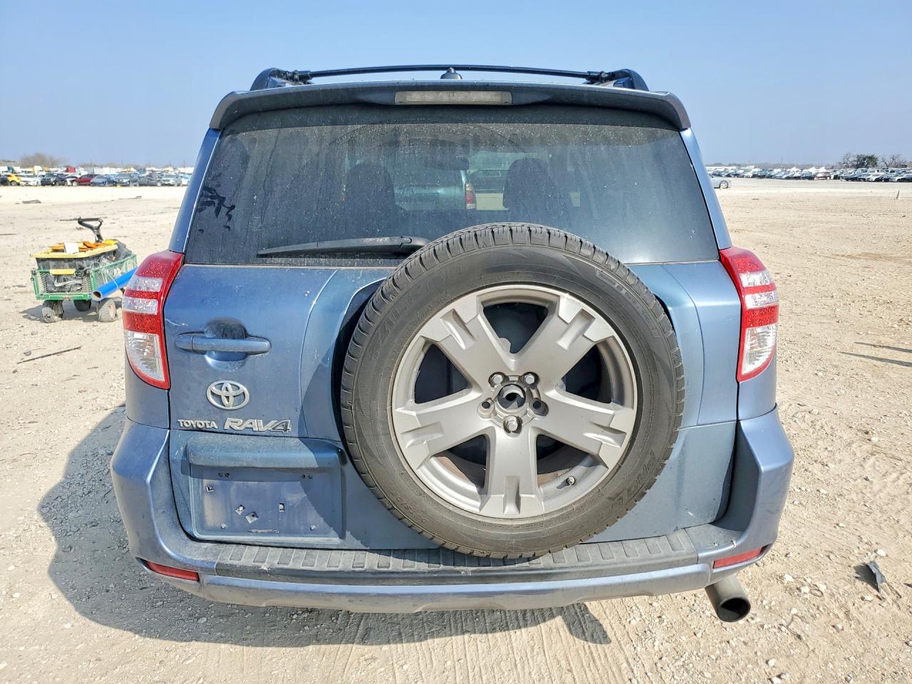 2010 TOYOTA RAV4 SPORT photo 6