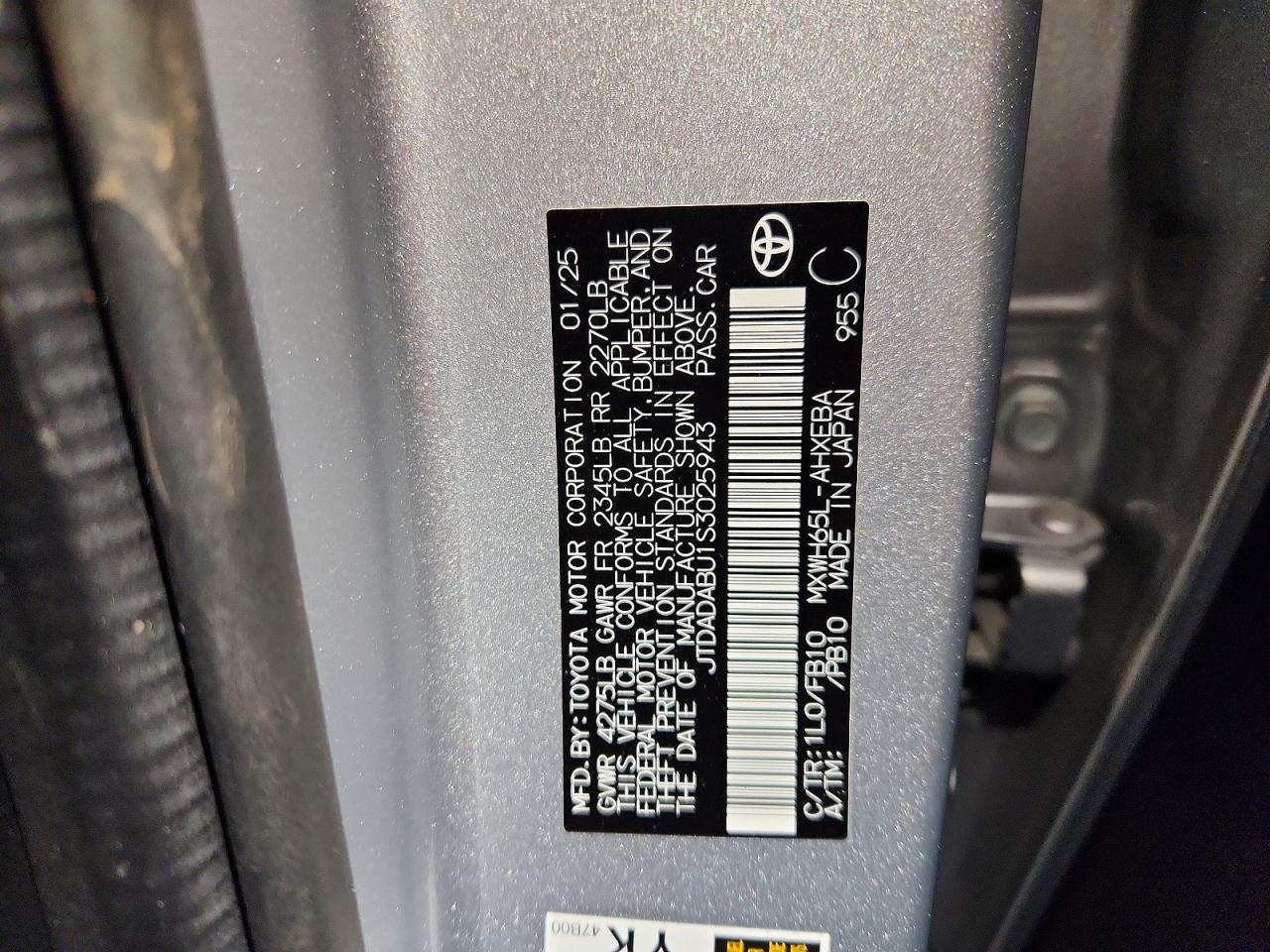 2025 TOYOTA PRIUS LE photo 25