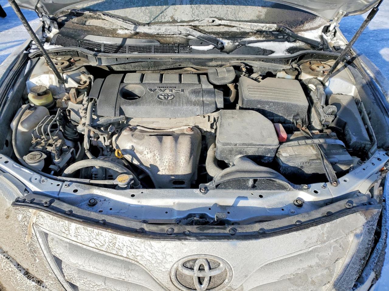 2011 TOYOTA CAMRY BASE photo 11
