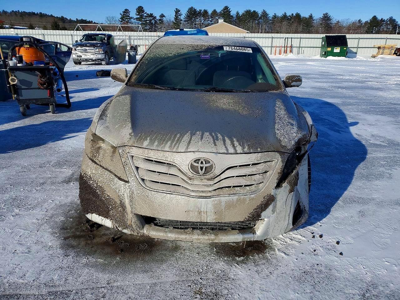 2011 TOYOTA CAMRY BASE photo 5