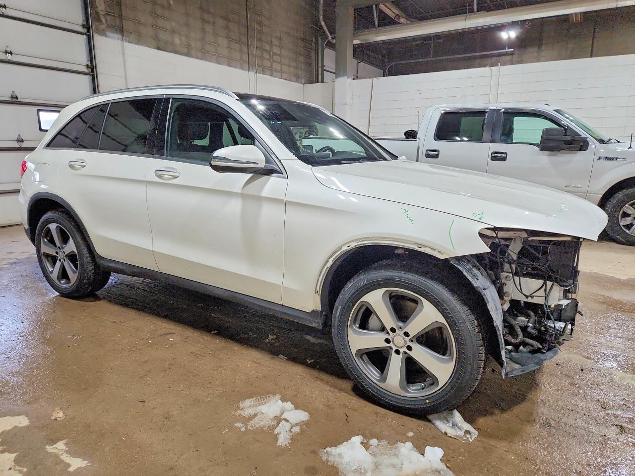 2016 MERCEDES-BENZ GLC 300 4MATIC photo 7