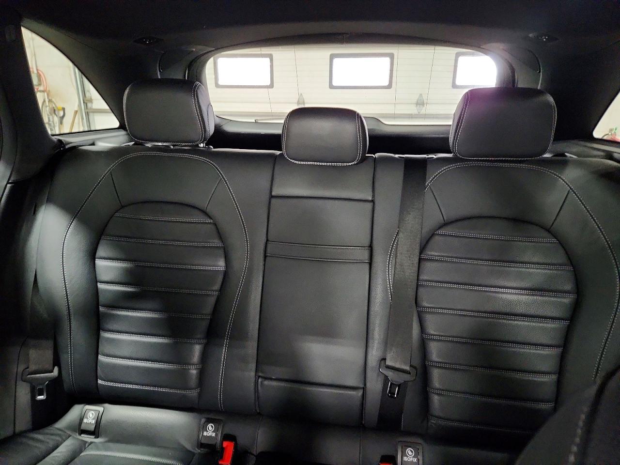 2016 MERCEDES-BENZ GLC 300 4MATIC photo 19