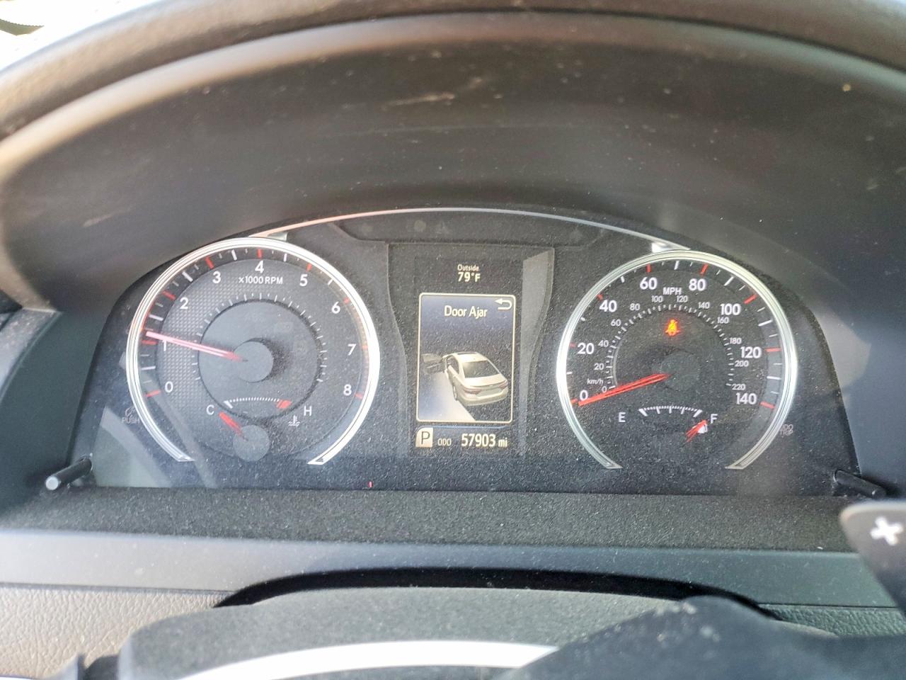 2015 TOYOTA CAMRY LE photo 25