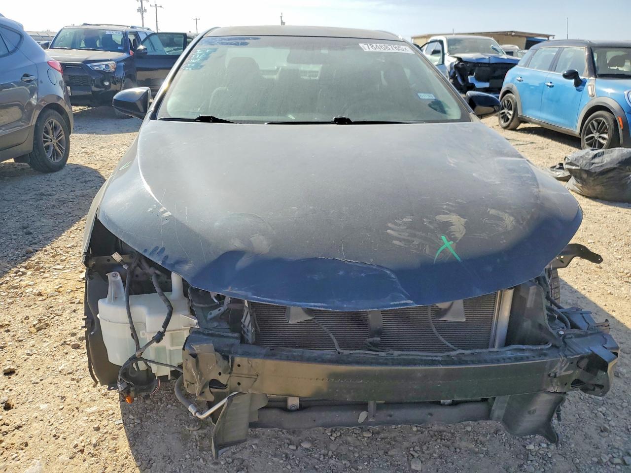 2015 TOYOTA CAMRY LE photo 13