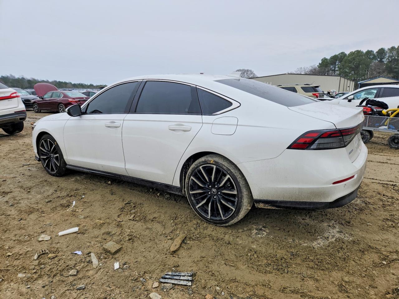 2025 HONDA ACCORD TOURING HYBRID photo 3