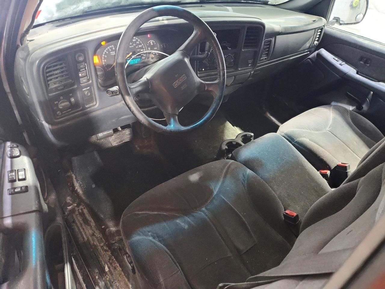 2002 GMC NEW SIERRA K1500 photo 8