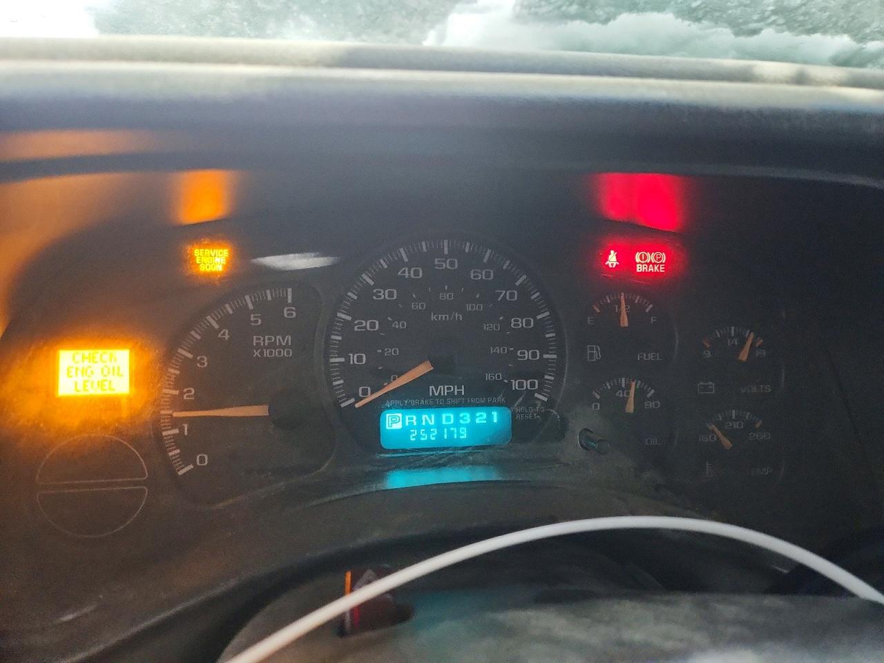 2002 GMC NEW SIERRA K1500 photo 9
