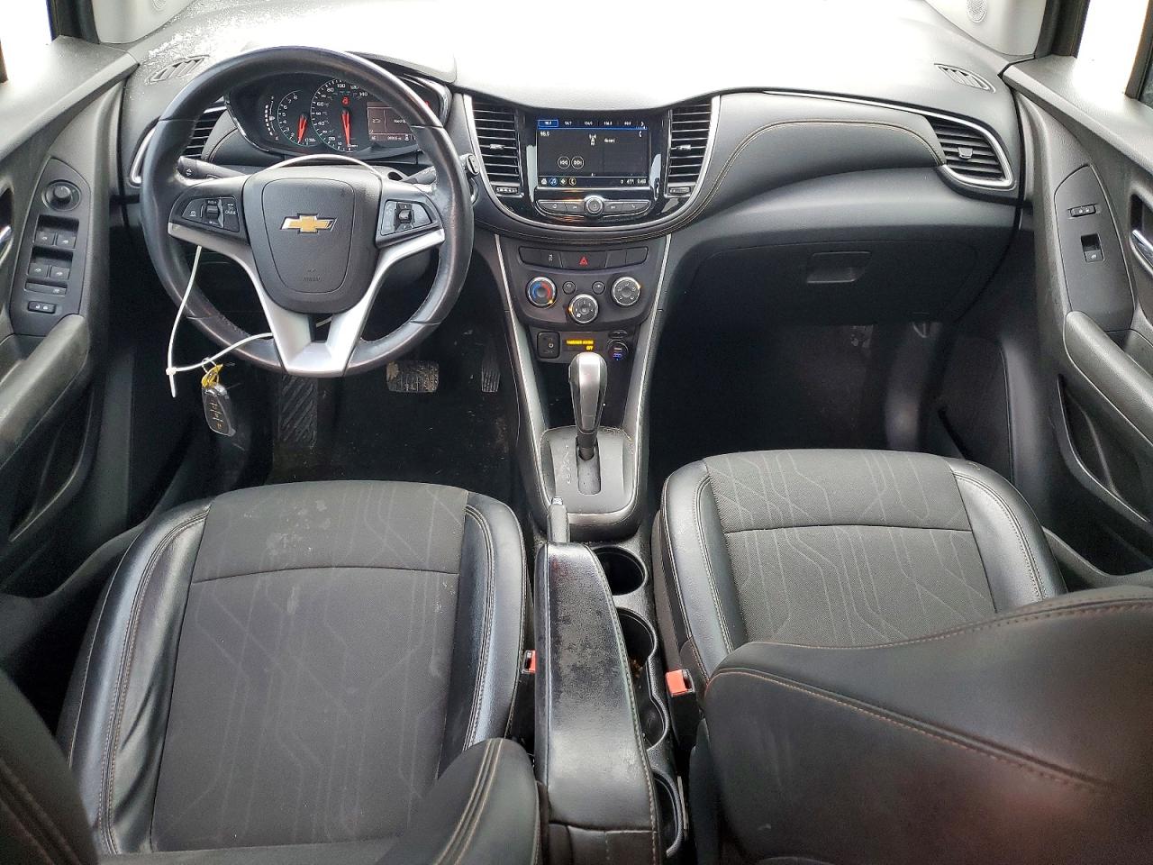 2018 CHEVROLET TRAX 1LT photo 15