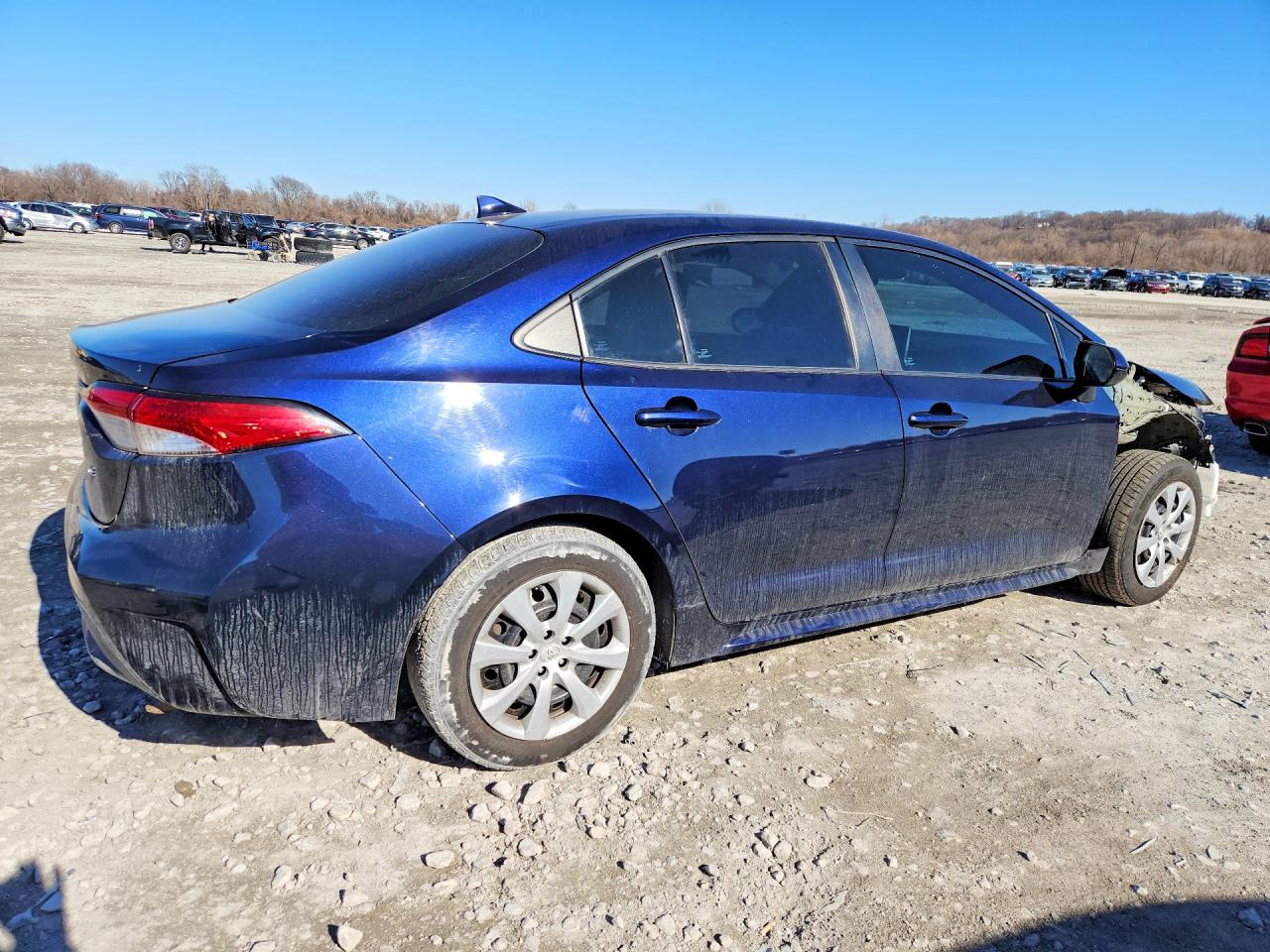 2021 TOYOTA COROLLA LE photo 5