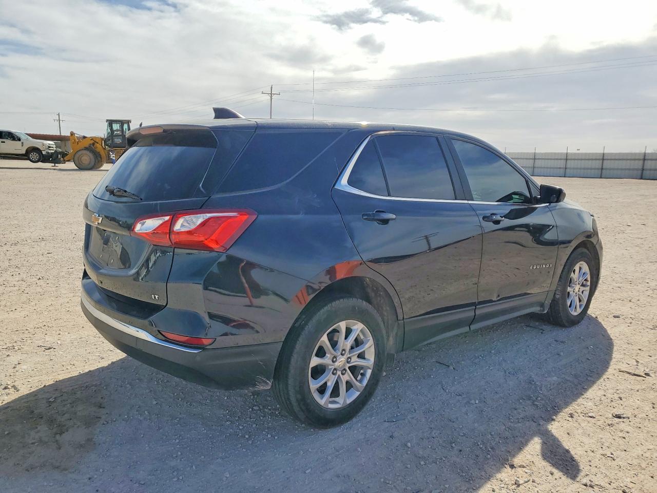 2021 CHEVROLET EQUINOX LT photo 5