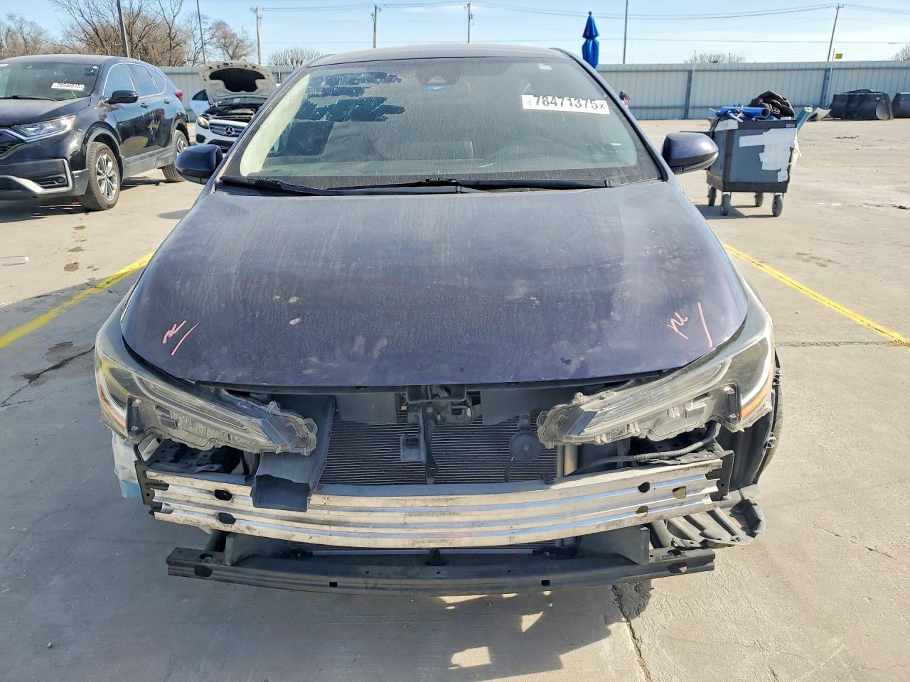2021 TOYOTA COROLLA LE photo 13