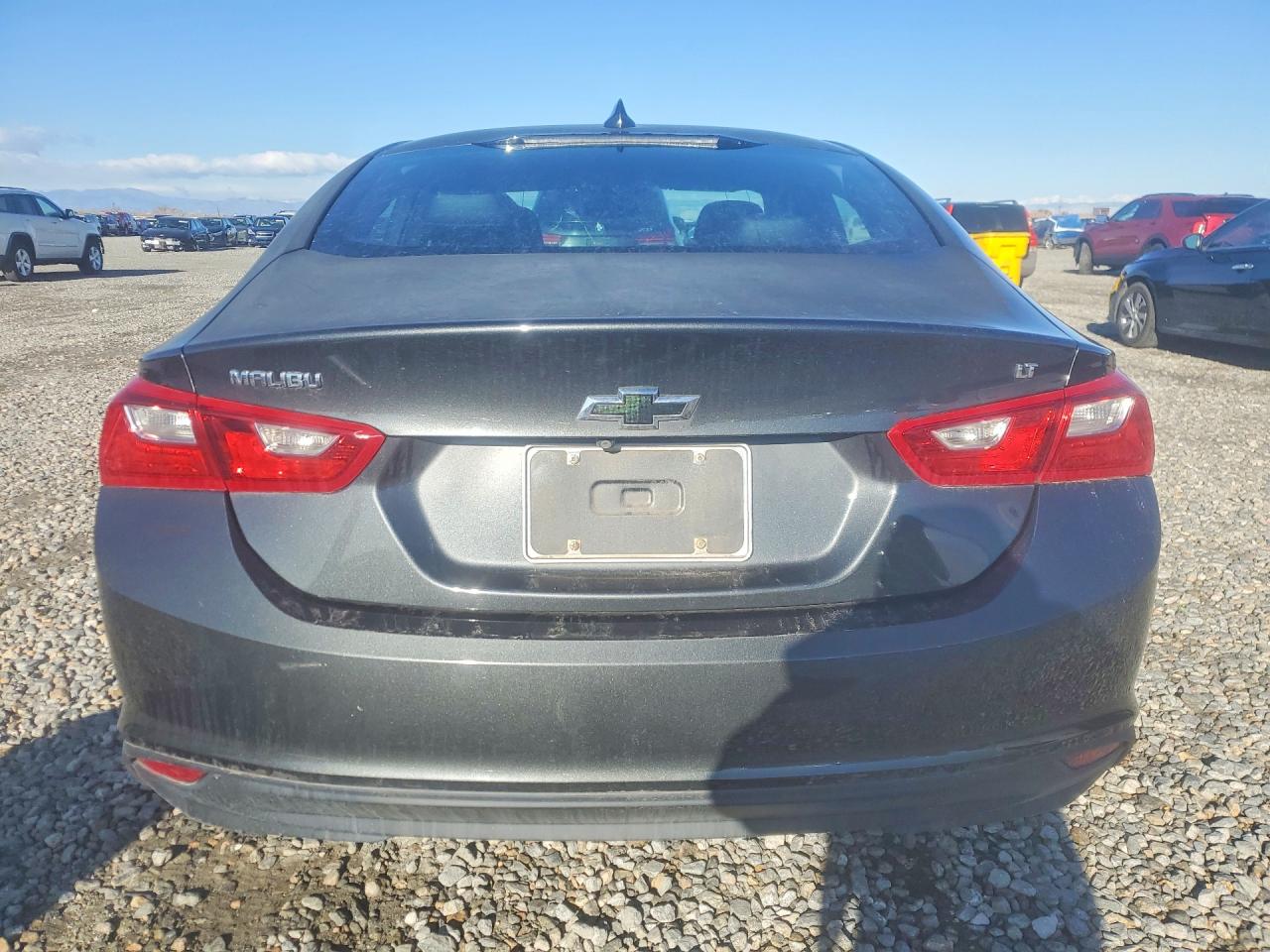 2017 CHEVROLET MALIBU LT photo 11