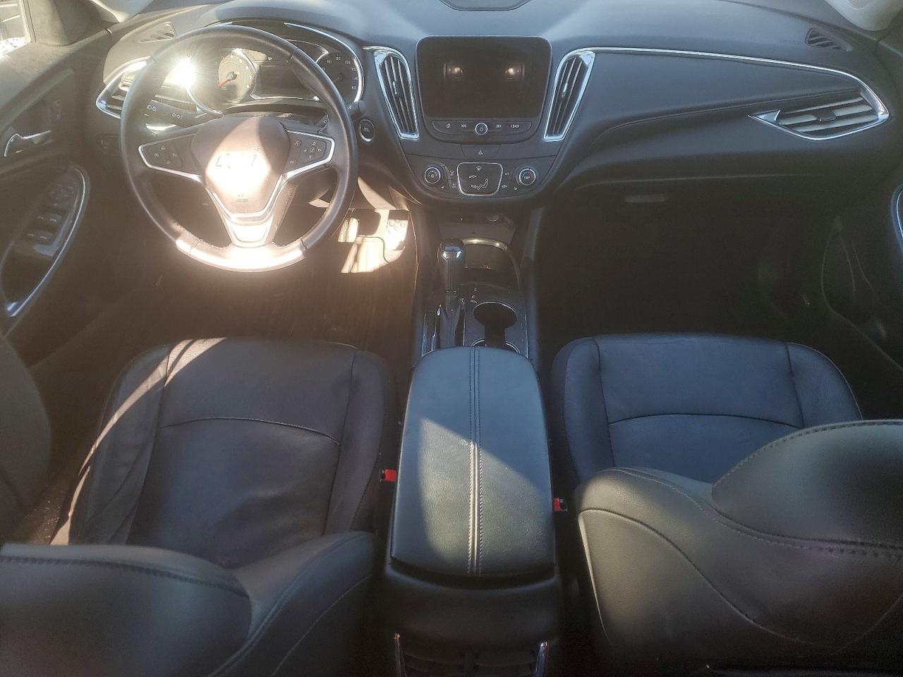 2017 CHEVROLET MALIBU LT photo 15