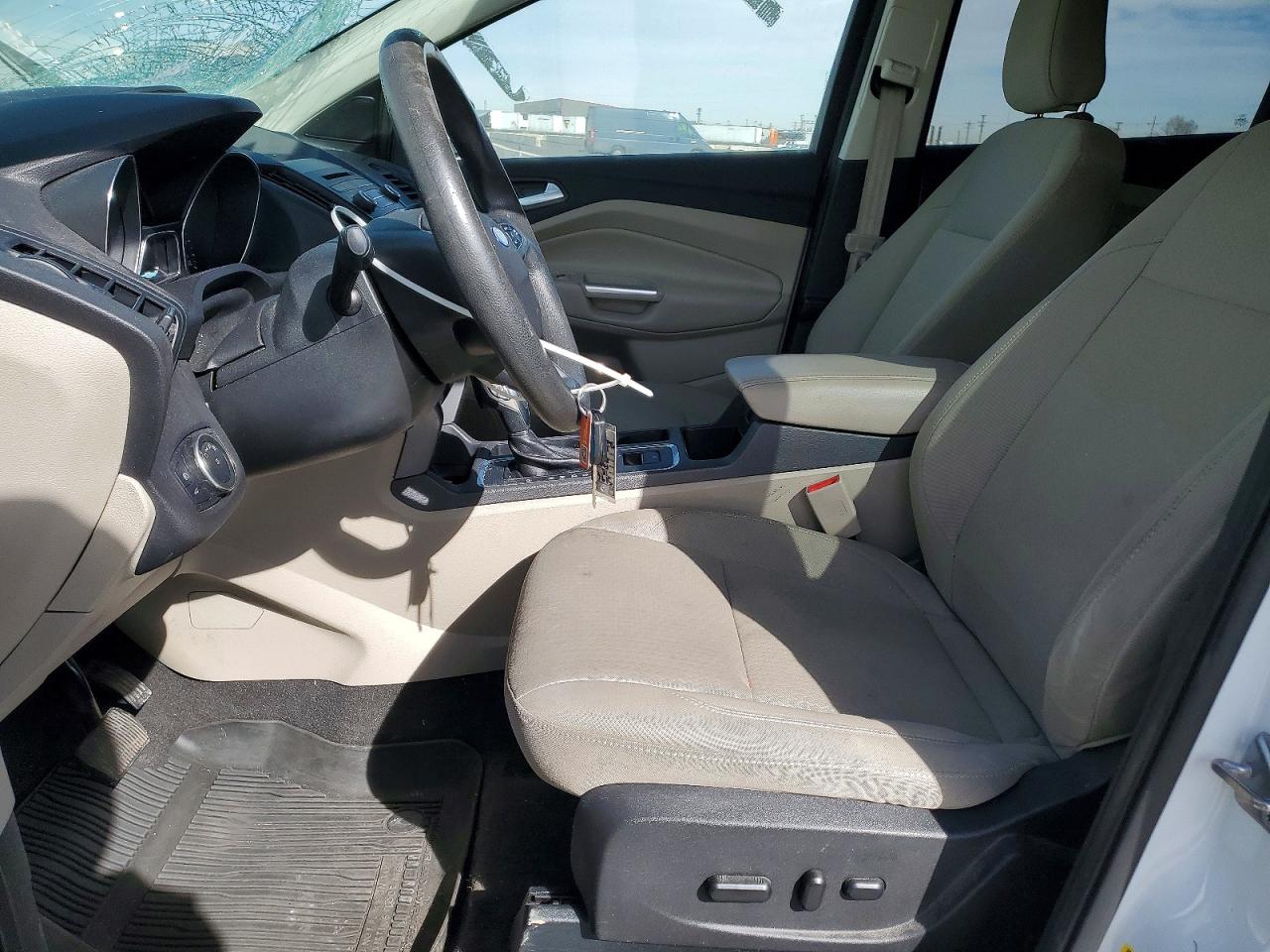 2018 FORD ESCAPE SE photo 7