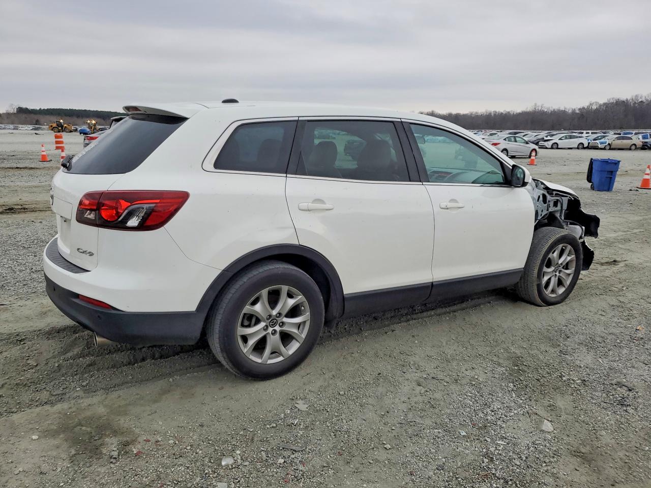 2014 MAZDA CX-9 TOURING photo 3