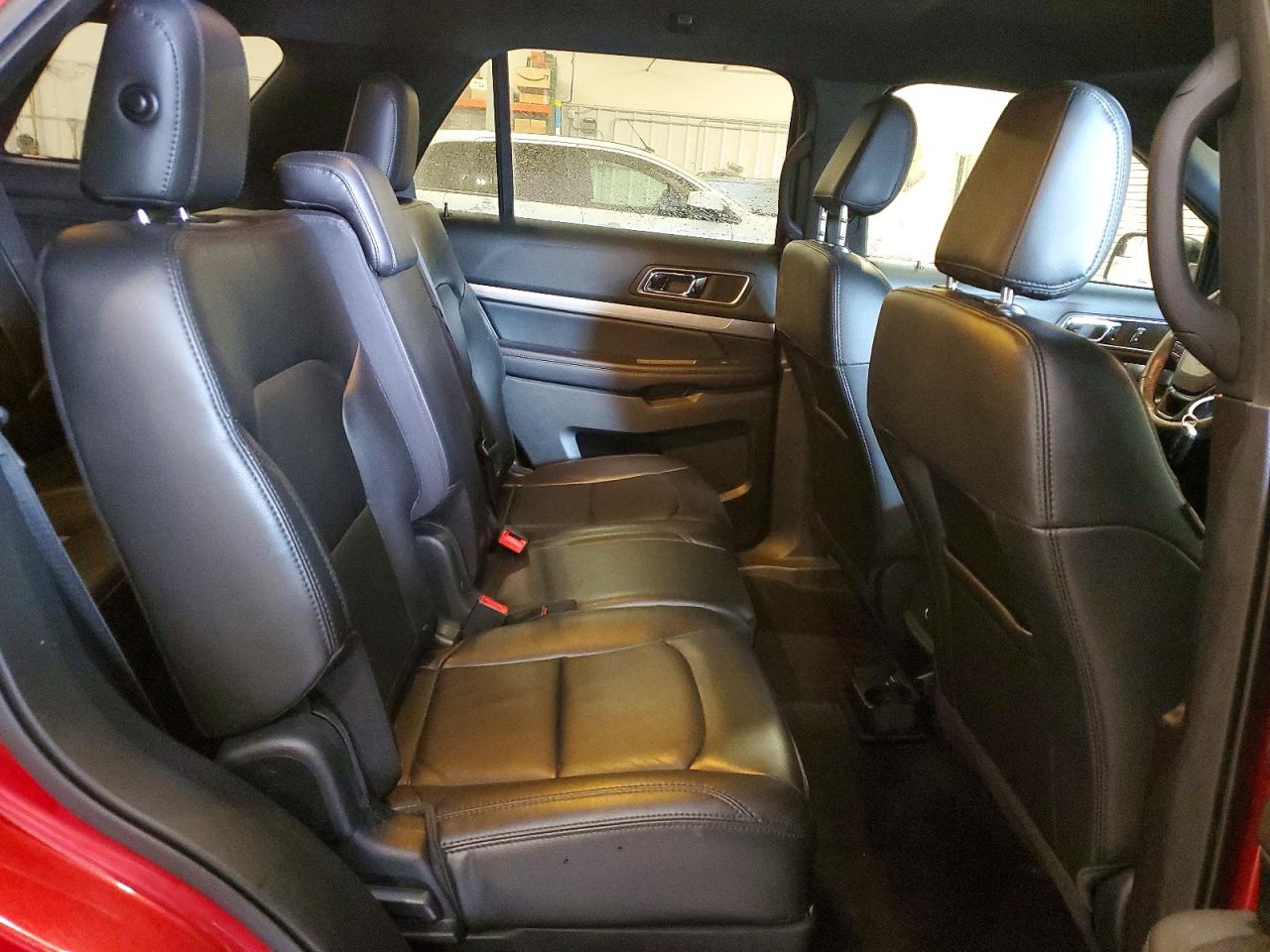 2018 FORD EXPLORER XLT photo 21