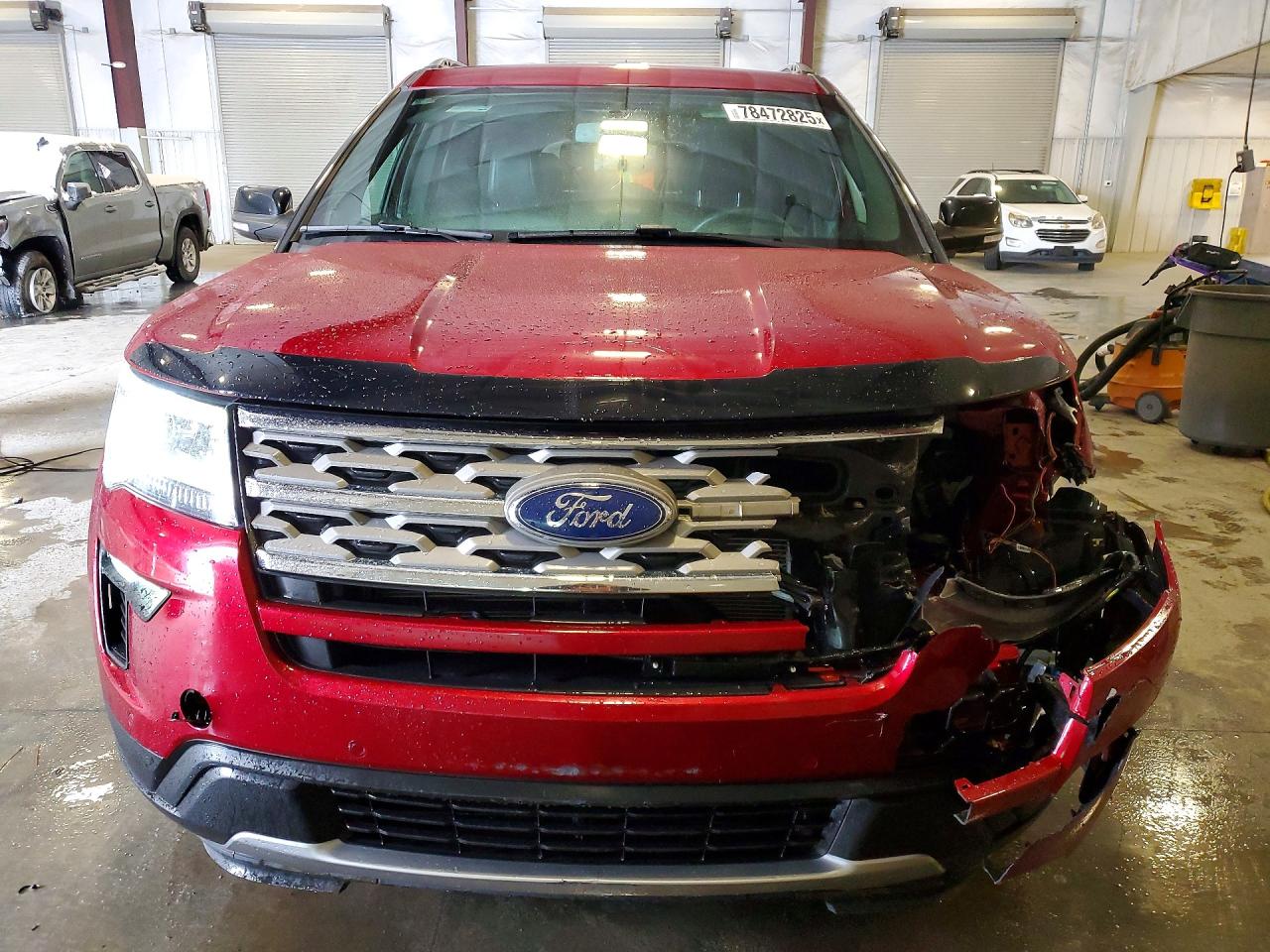 2018 FORD EXPLORER XLT photo 9