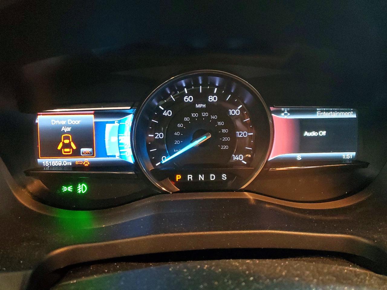 2018 FORD EXPLORER XLT photo 17