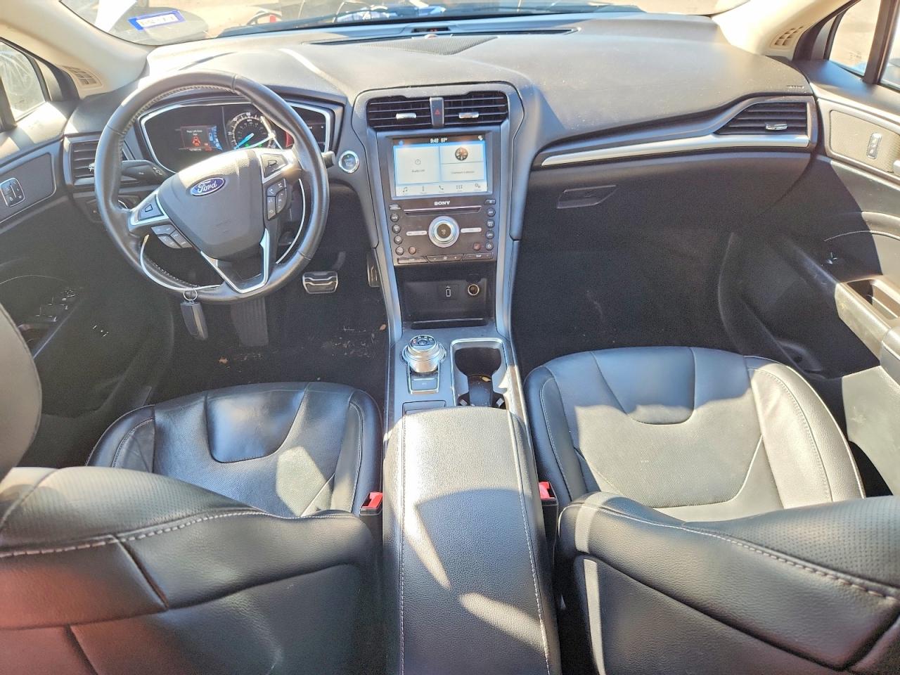 2017 FORD FUSION TITANIUM HEV photo 8
