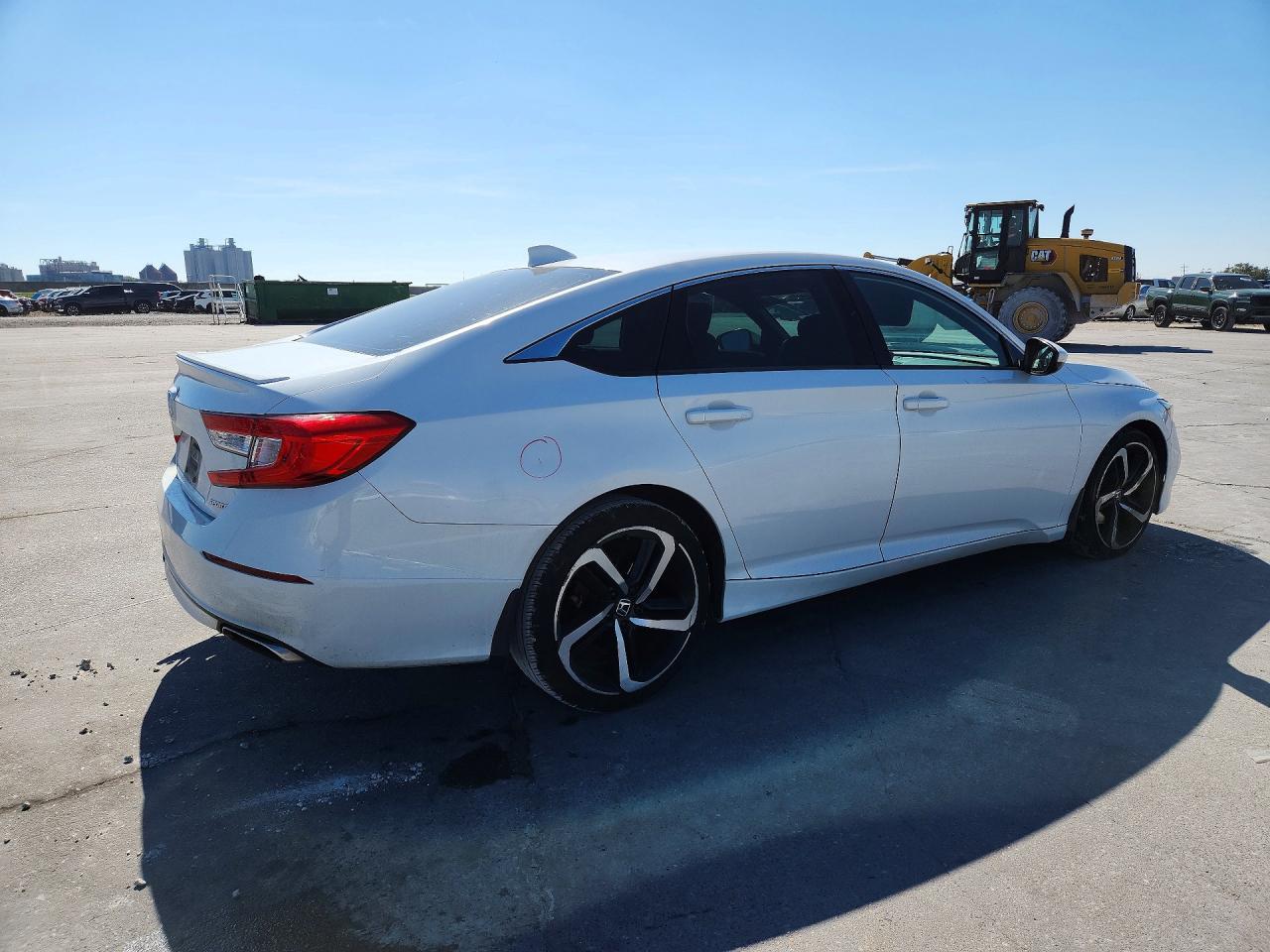 2018 HONDA ACCORD SPORT photo 7