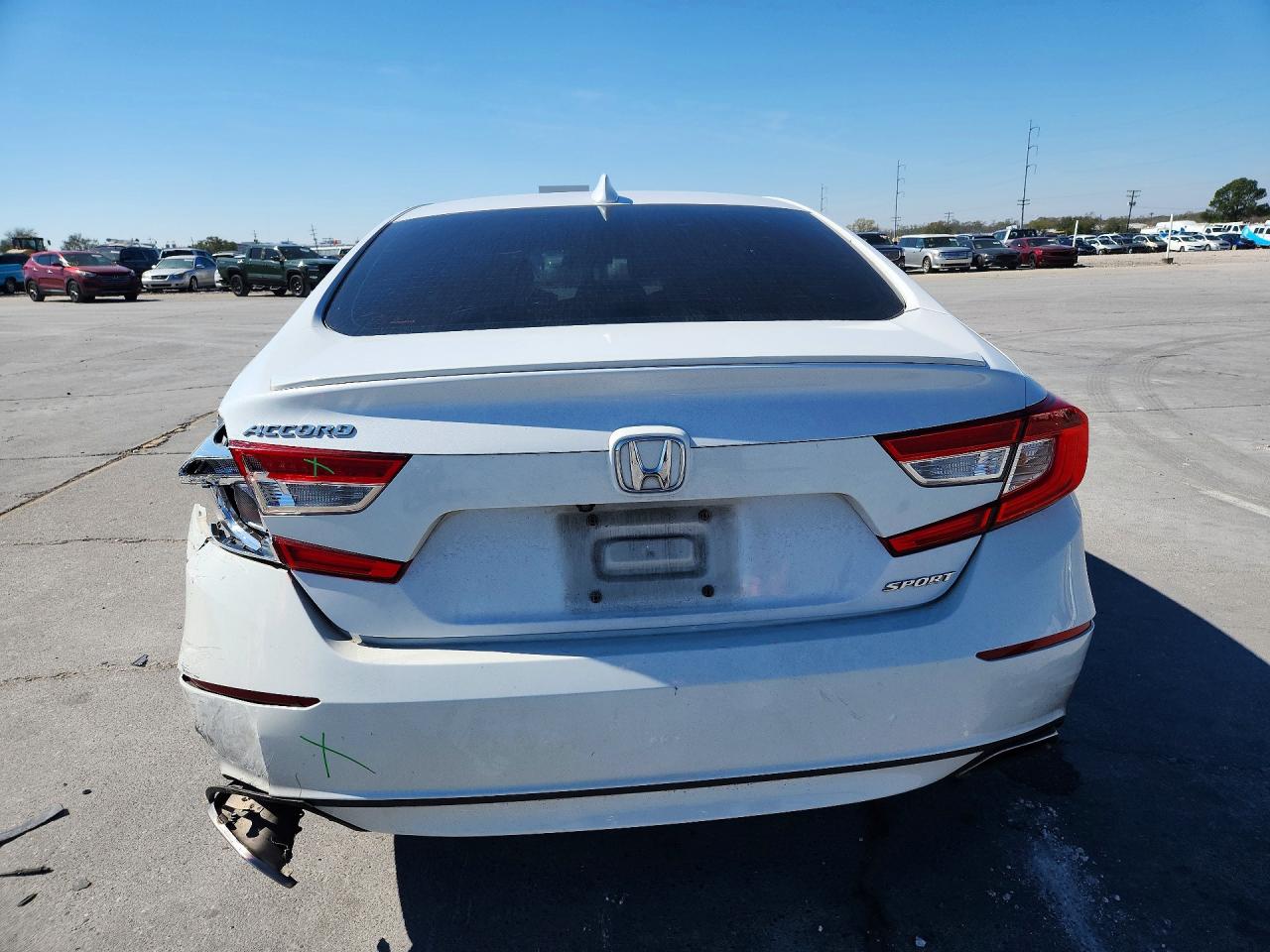2018 HONDA ACCORD SPORT photo 16