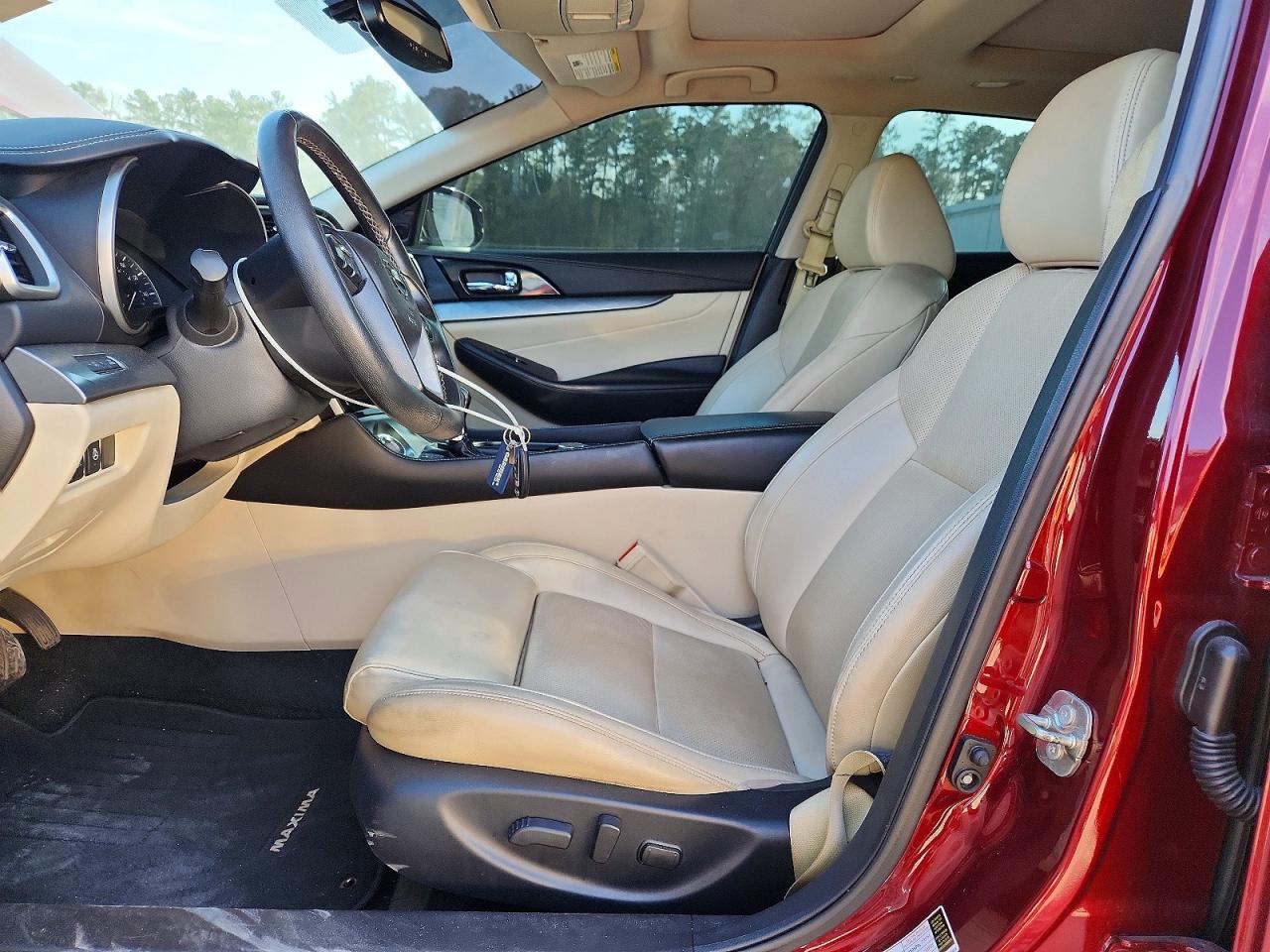 2017 NISSAN MAXIMA 3.5S photo 19
