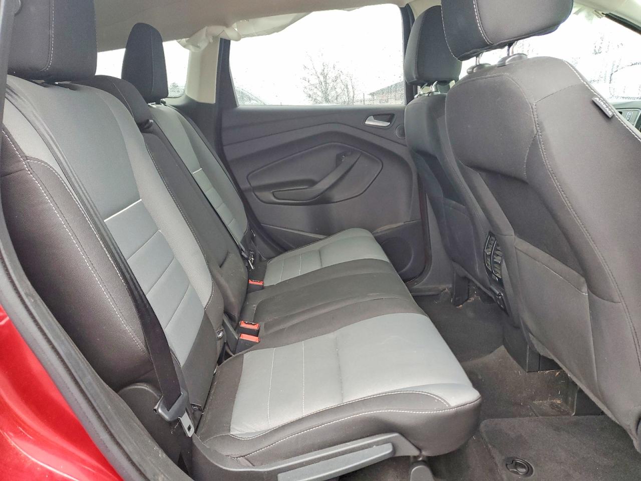 2014 FORD ESCAPE SE photo 31