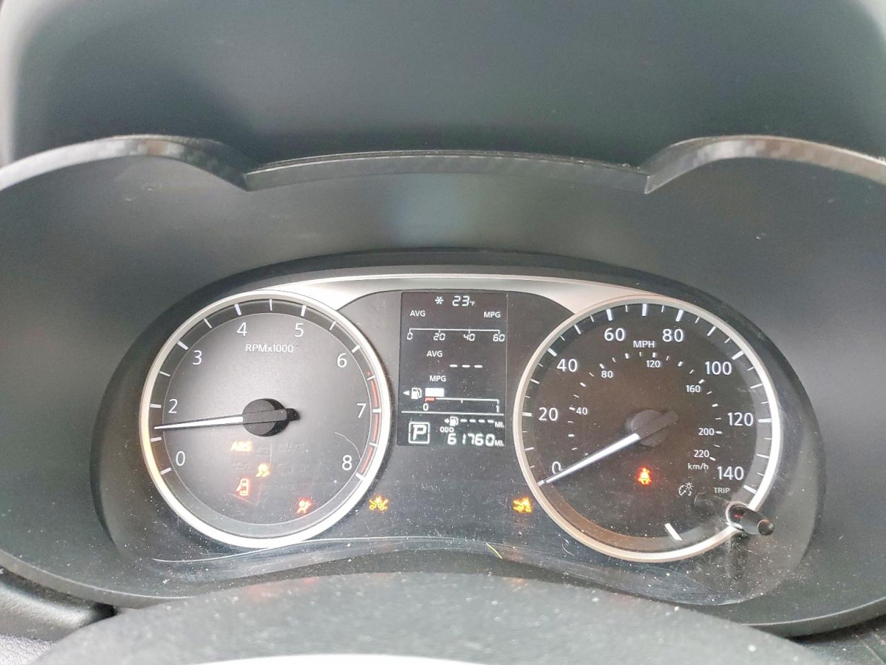2021 NISSAN VERSA S photo 17