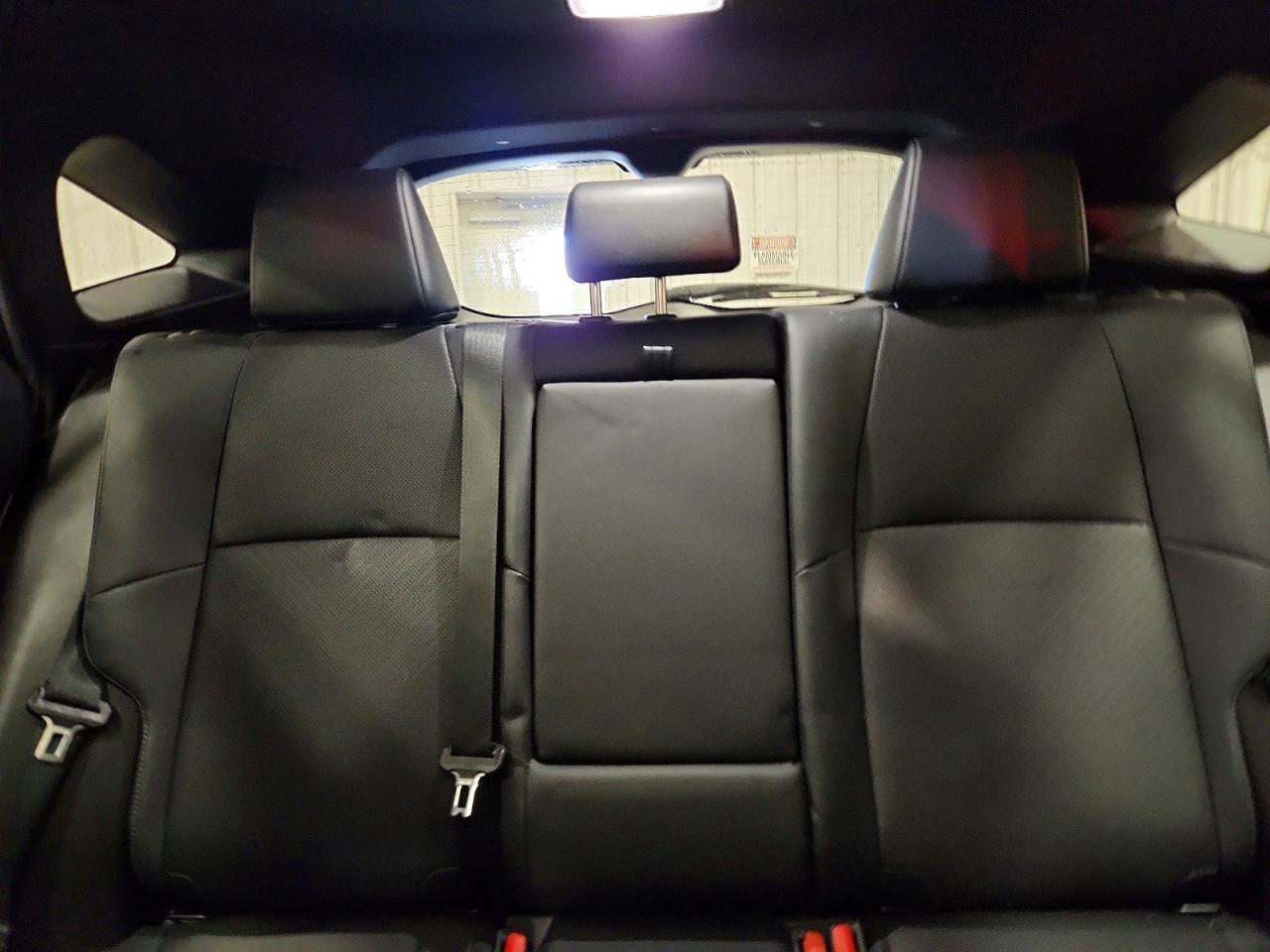 2021 TOYOTA VENZA LIMITED photo 10